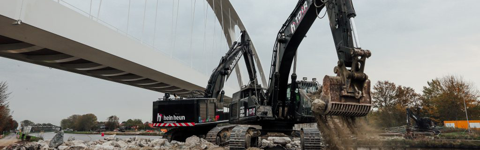 Hein Heun Sloopwerken B.V. - Verwijderen brug over Van Starkenborghkanaal