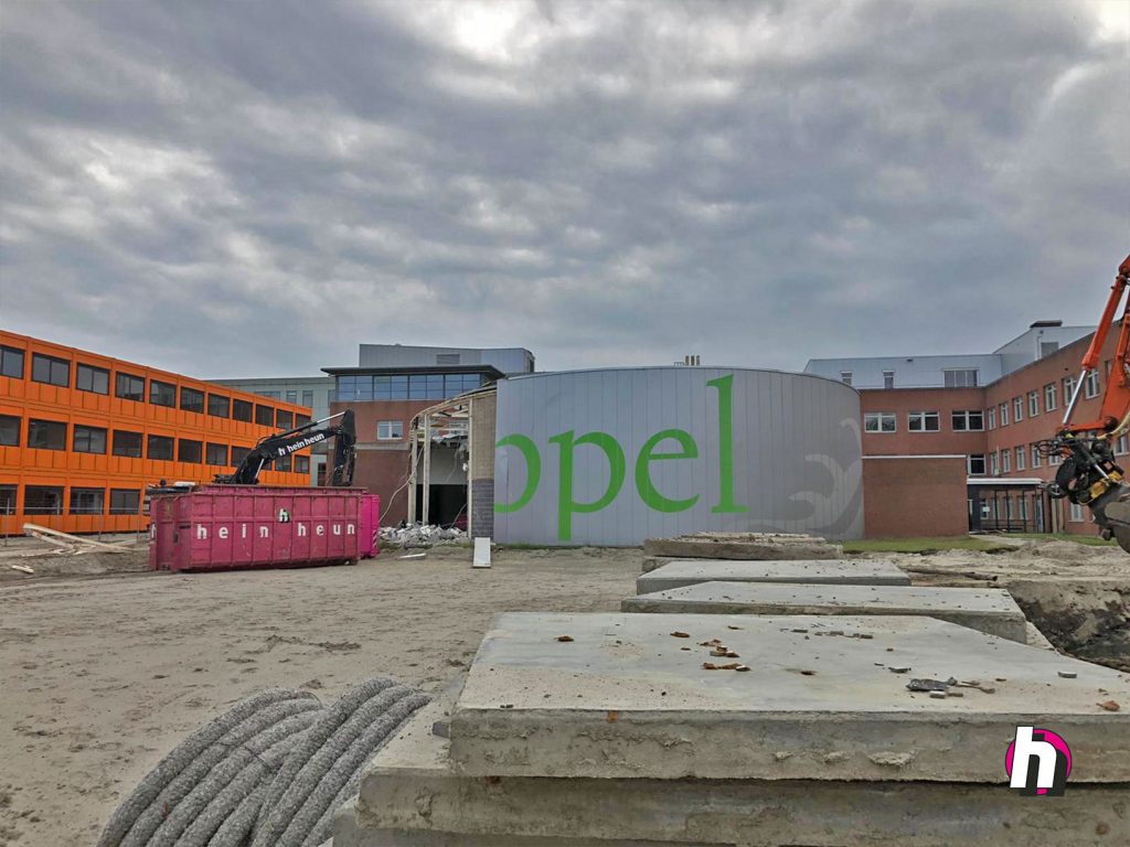 Hein Heun - Op vakkundige wijze slopen van bestaande gebouwen op de Zernike Campus in Groningen