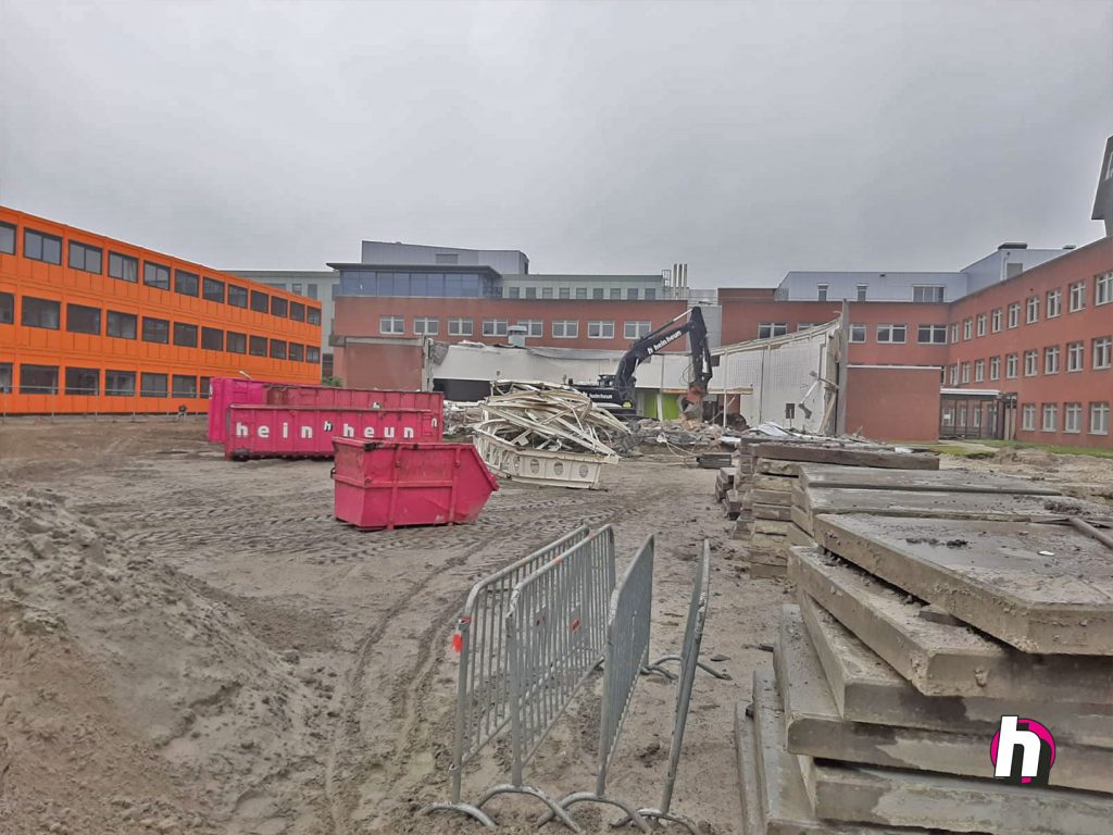 Hein Heun - Op vakkundige wijze slopen van bestaande gebouwen op de Zernike Campus in Groningen